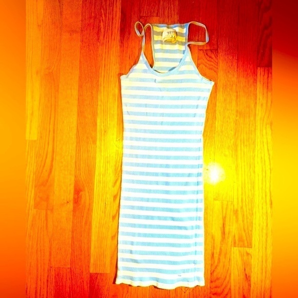 Abercrombie & Fitch Vintage Striped Racerback tank top 🥰 - Picture 2 of 9